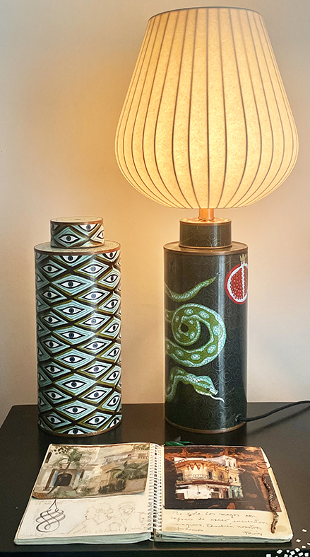 Cloisonné BLUE EYES et lampe en cloisonné SERPENT & GRENADE